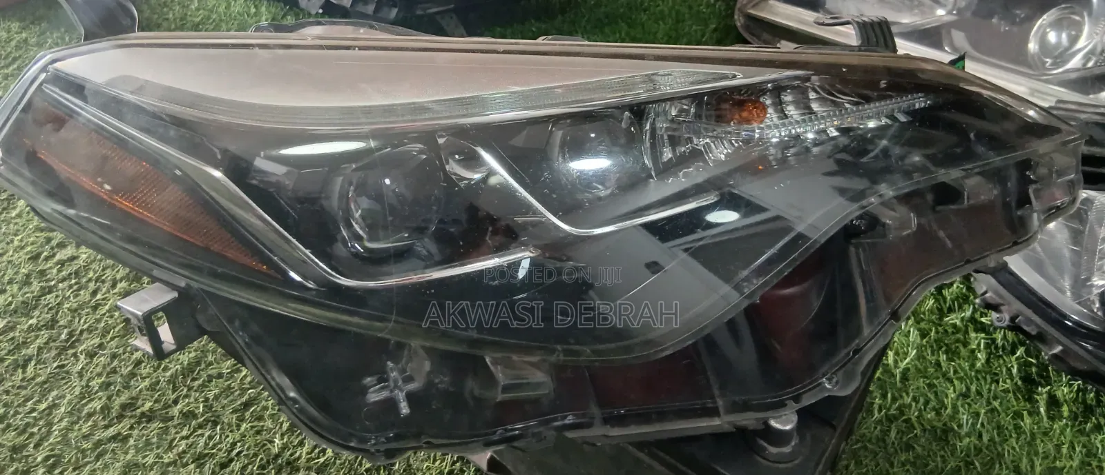 Toyota Corolla 2017--2019 Headlight Pair