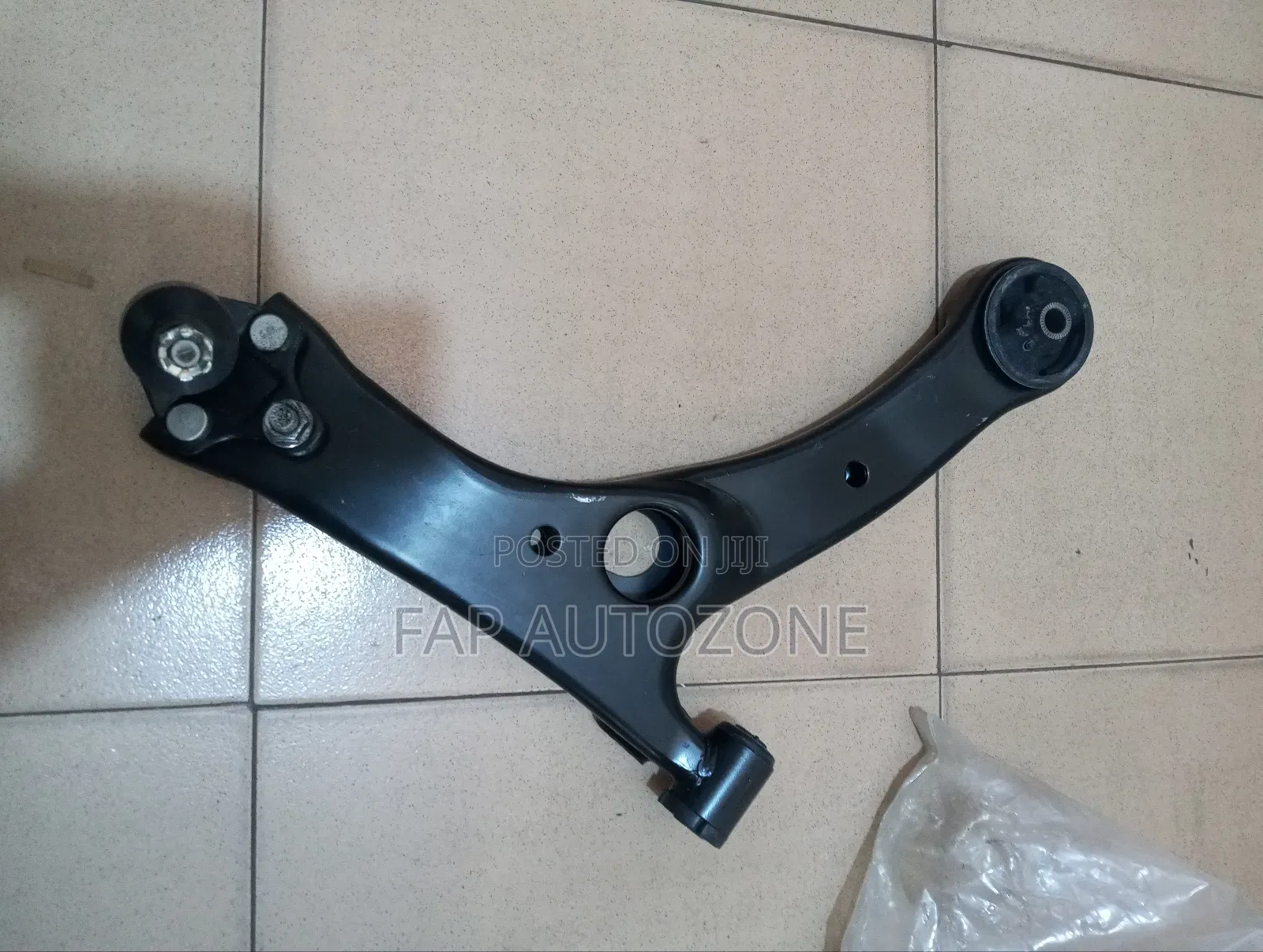 0590. Original Toyota Corolla Control Arm Imported Directly From USA.