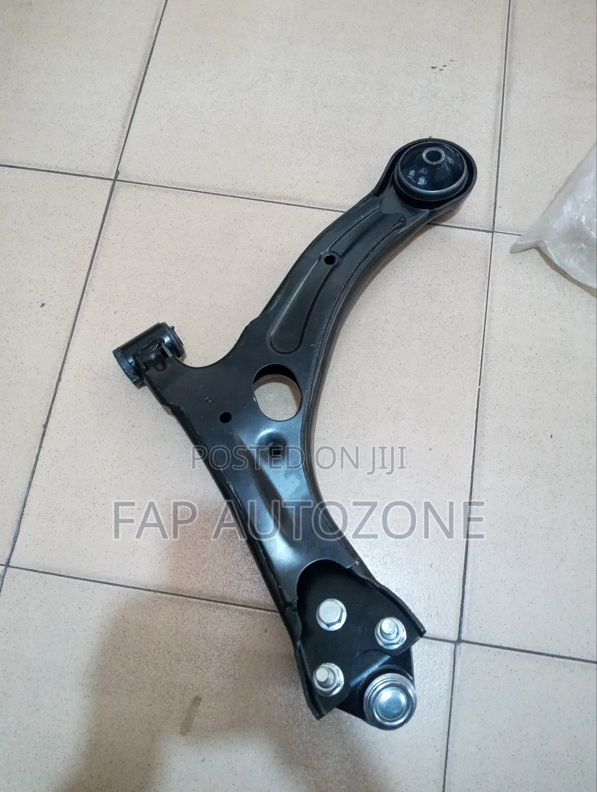 0590. Original Toyota Corolla Control Arm Imported Directly From USA.