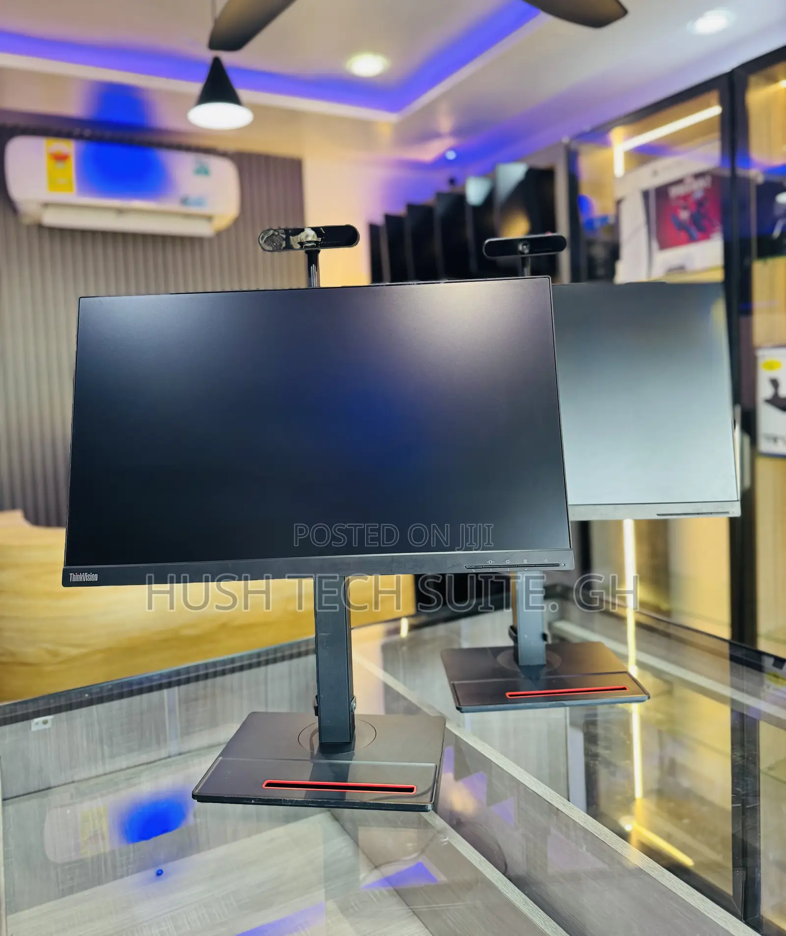 24” Lenovo Thinkvision Usb - C Ips Webcam Edgeless Monitor