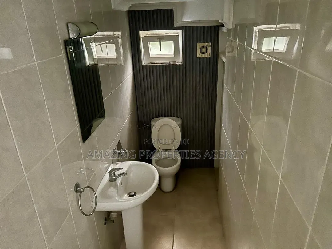 4bdrm House in Cantonment, US Embassy Area for rent