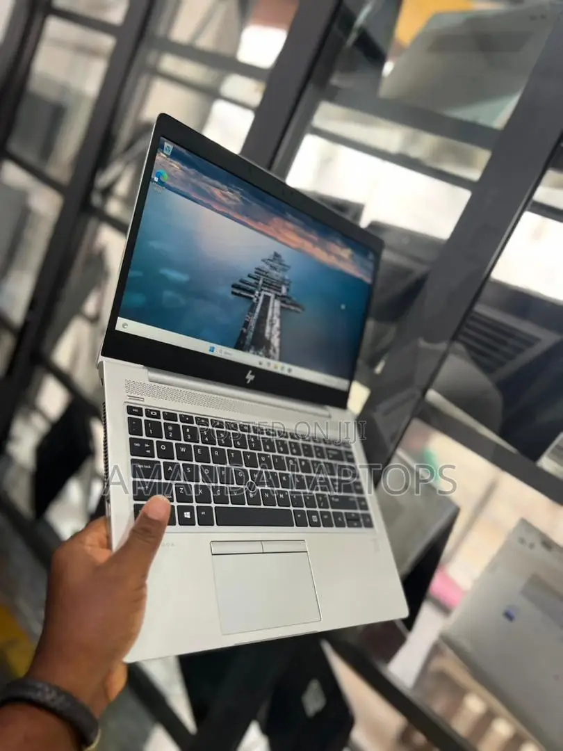 New Laptop HP EliteBook 830 G6 16GB Intel Core i5 SSD 256GB