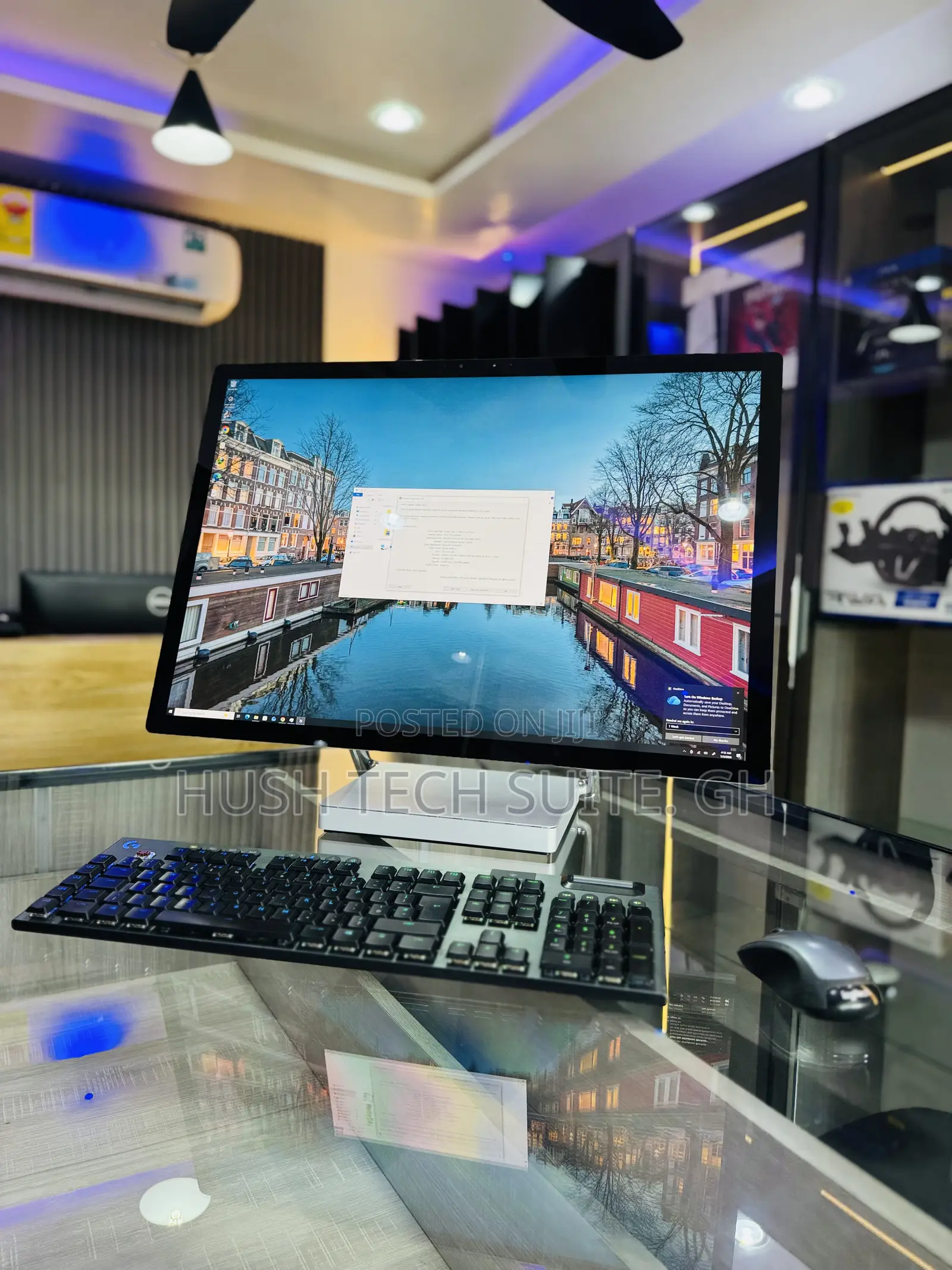 Desktop Computer Microsoft Surface Studio 2 32GB Intel Core i7 SSD 1T