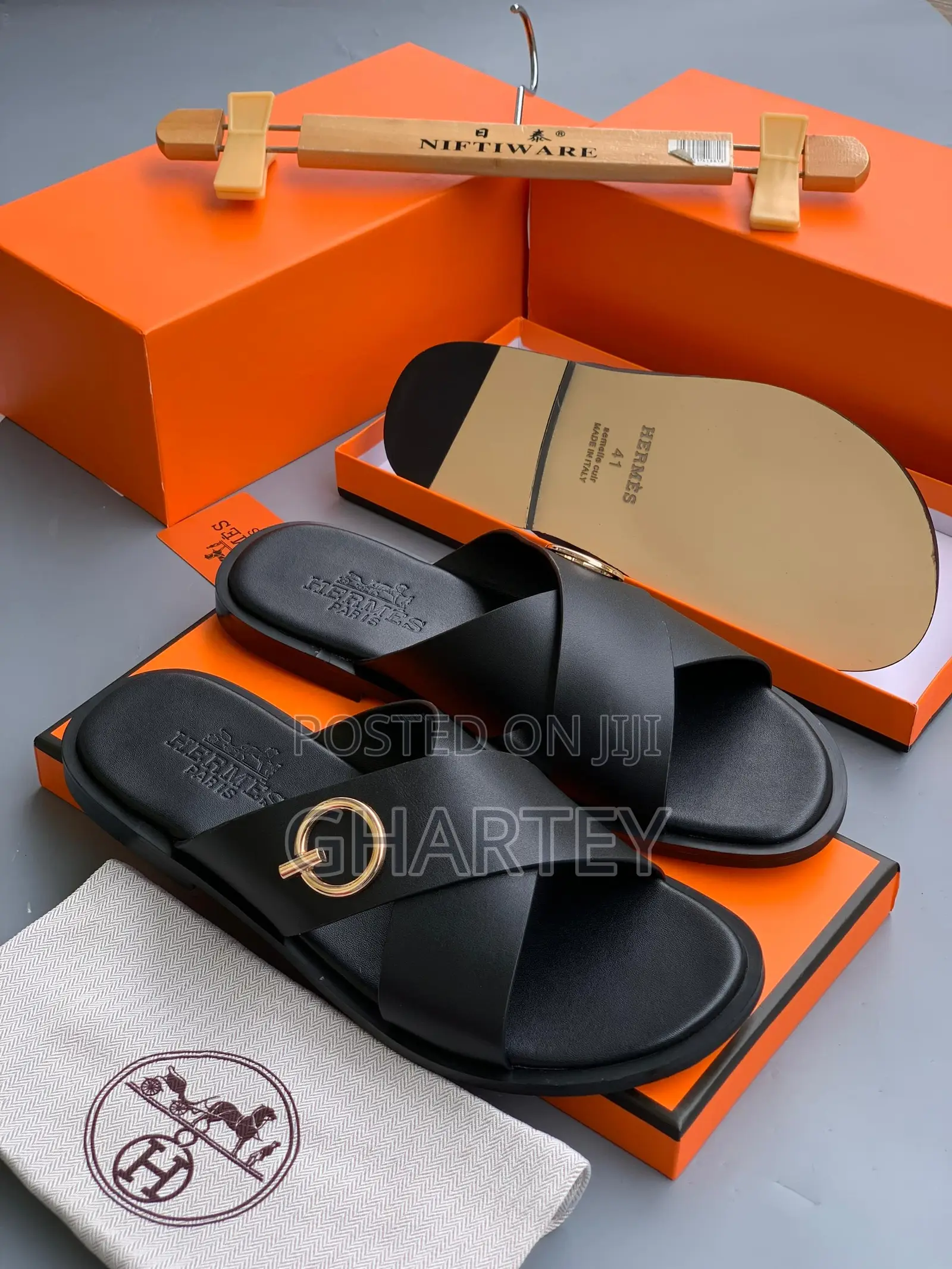 Unique Designed Sleek Hermes Quality Leather Men’S Slippers