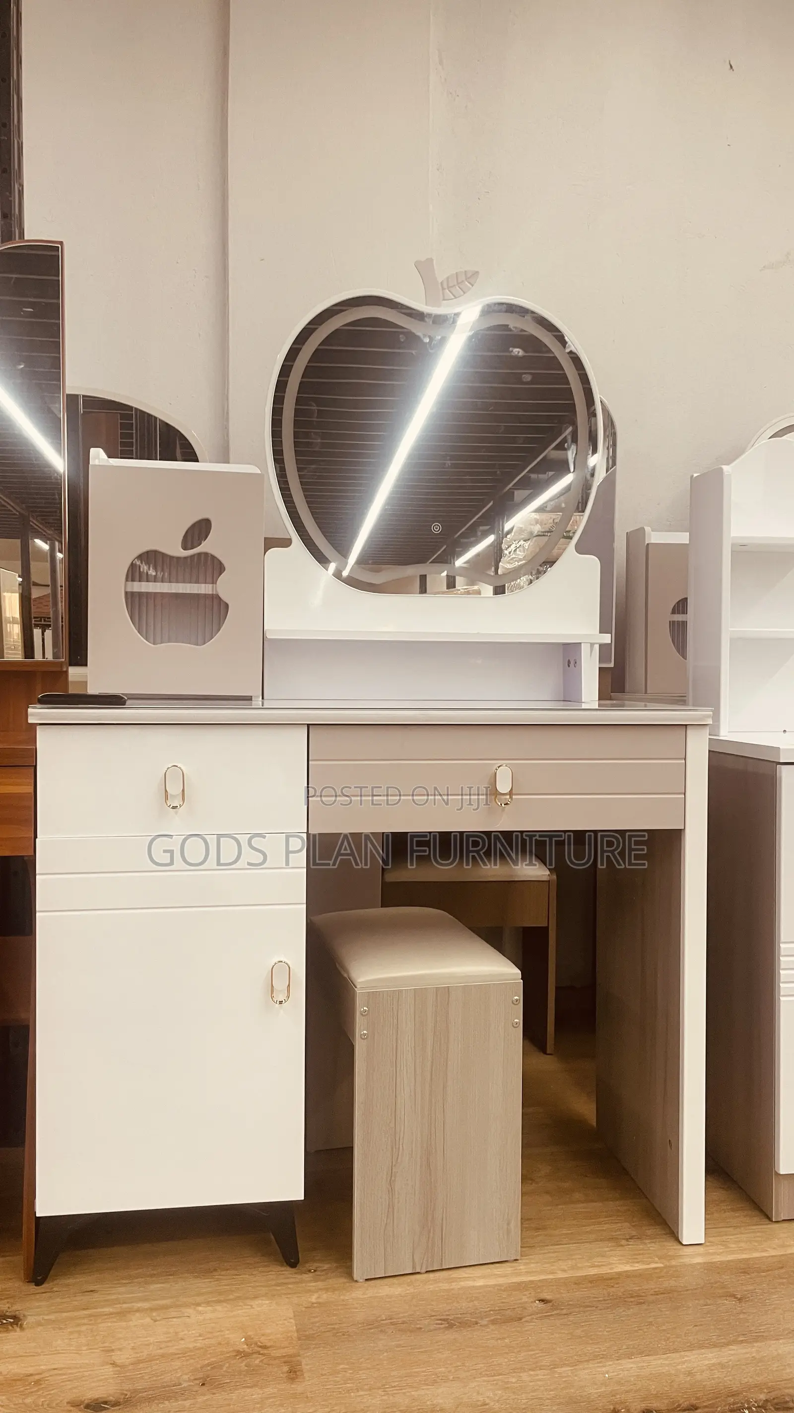 Modern Led Light Dressing Mirror