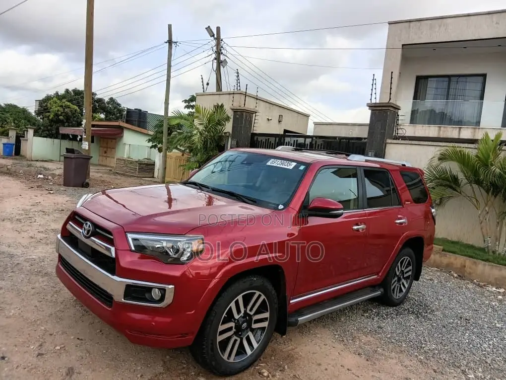 Toyota 4-Runner Limited 2021 Red