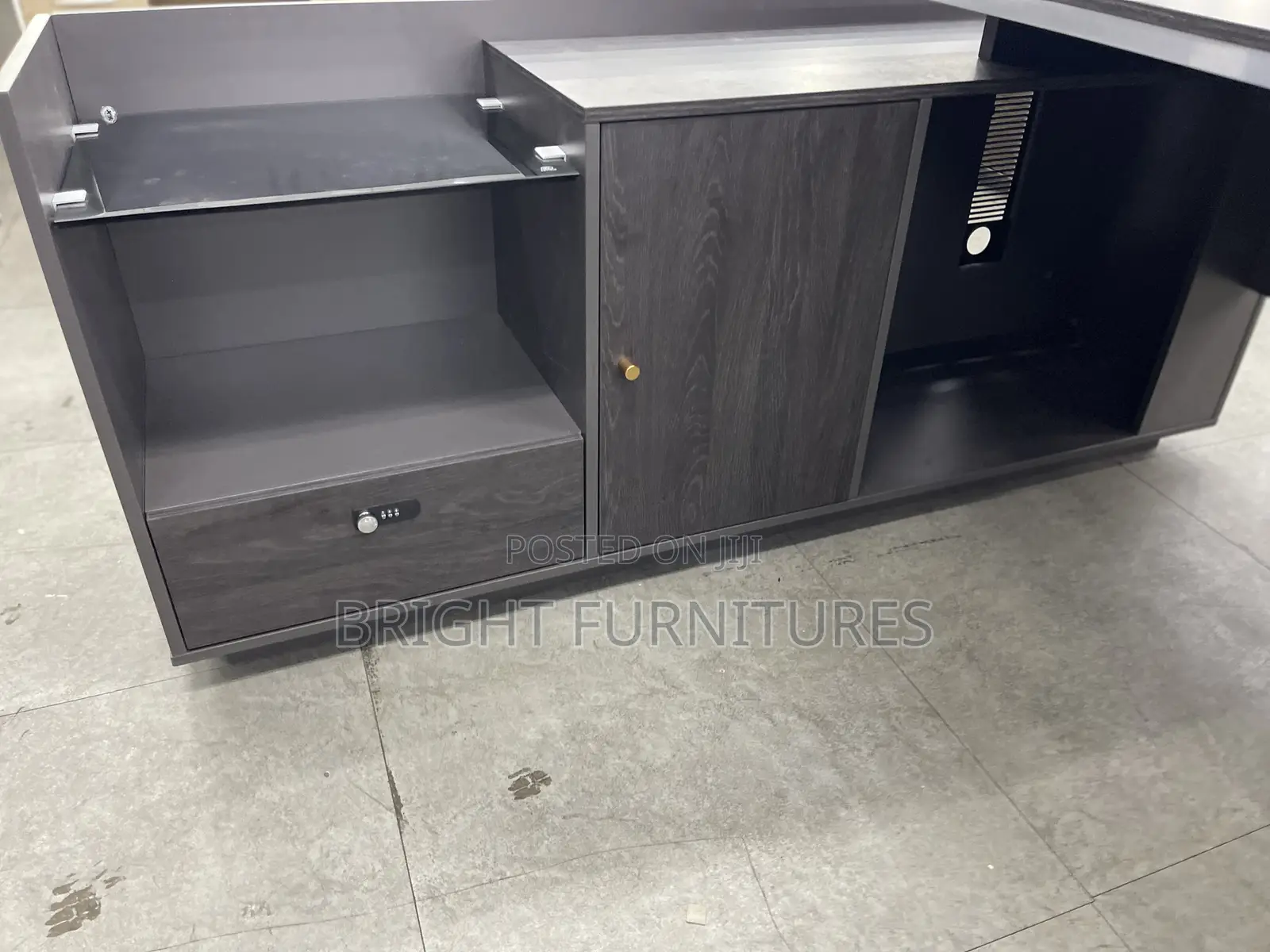 High Quality Imported Wooden Office Desk