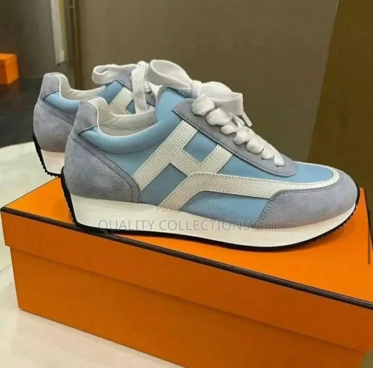Hermes White Kris