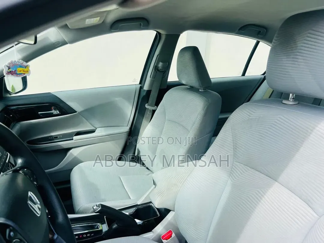 Honda Accord EX 4dr Sedan FWD (2.4L 4cyl 2A) 2016 Gray