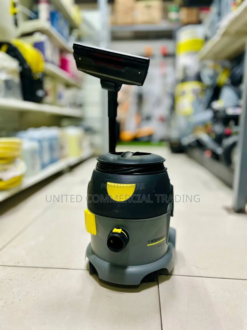 Karcher Dry Vacuum Cleaner