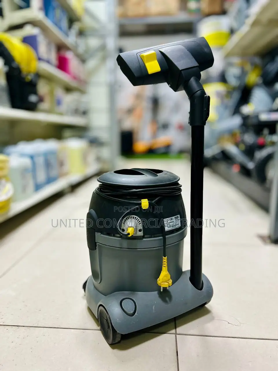 Karcher Dry Vacuum Cleaner