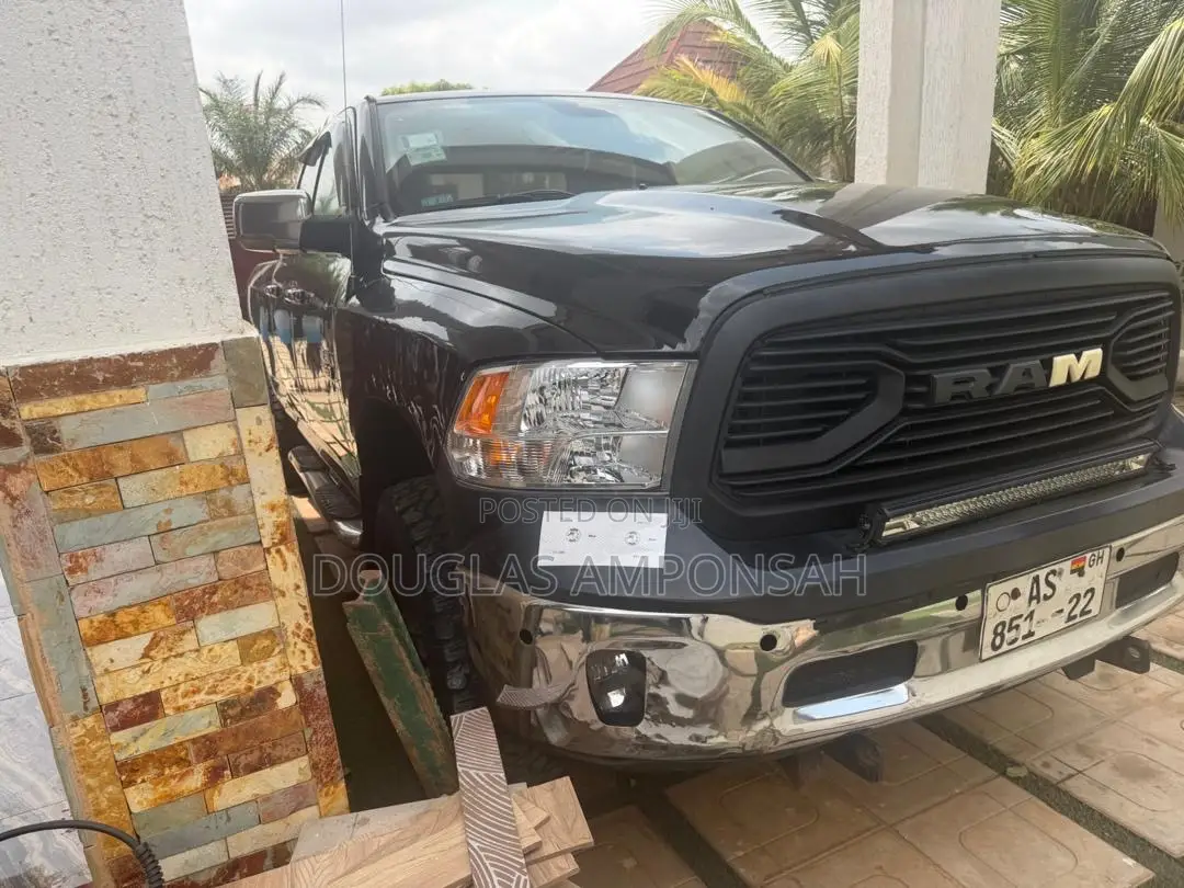 Dodge RAM 2015 Black