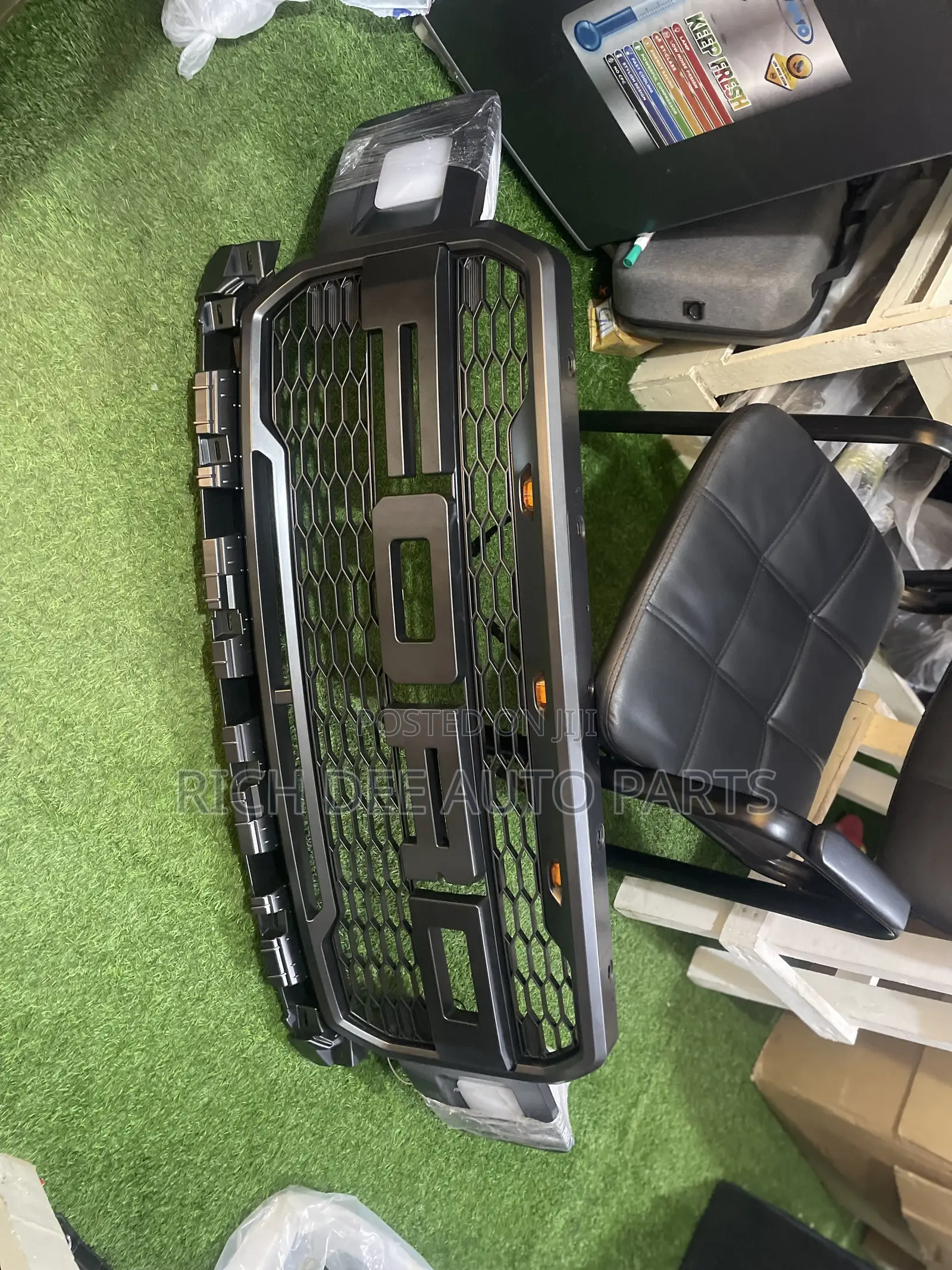 Ford F150 2017-2018-2019-2020 Grille/ Top Shells