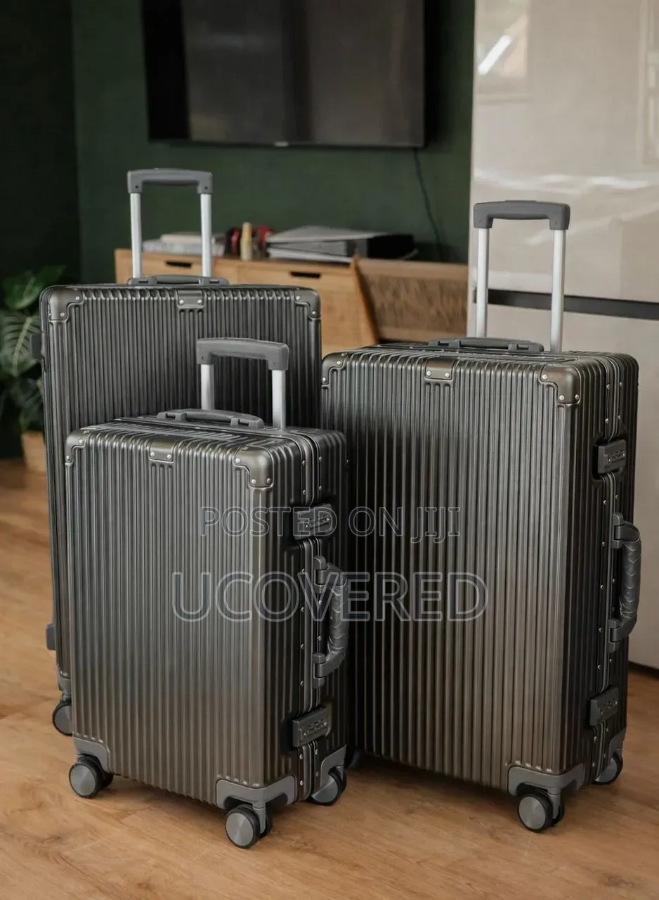 High-Quality Aluminum Suitcases Featuring Hard Shells