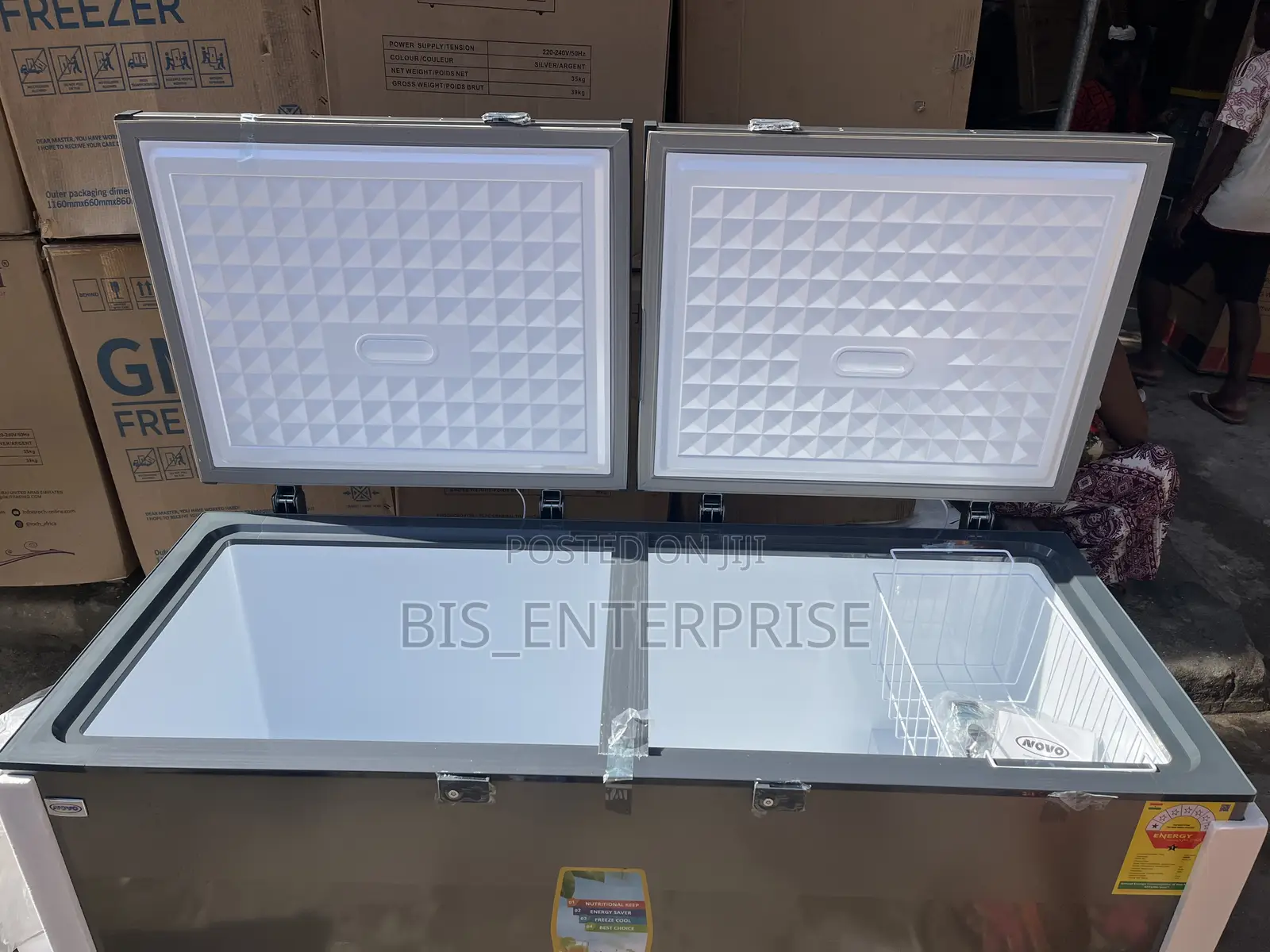 Novo Chest Freezer 538 Liters Double Door