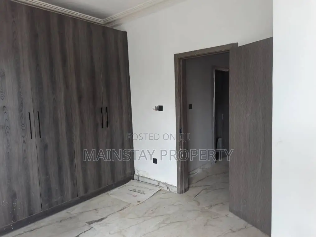 2bdrm Apartment in Mainstay Estates, Airport Residential Area for rent