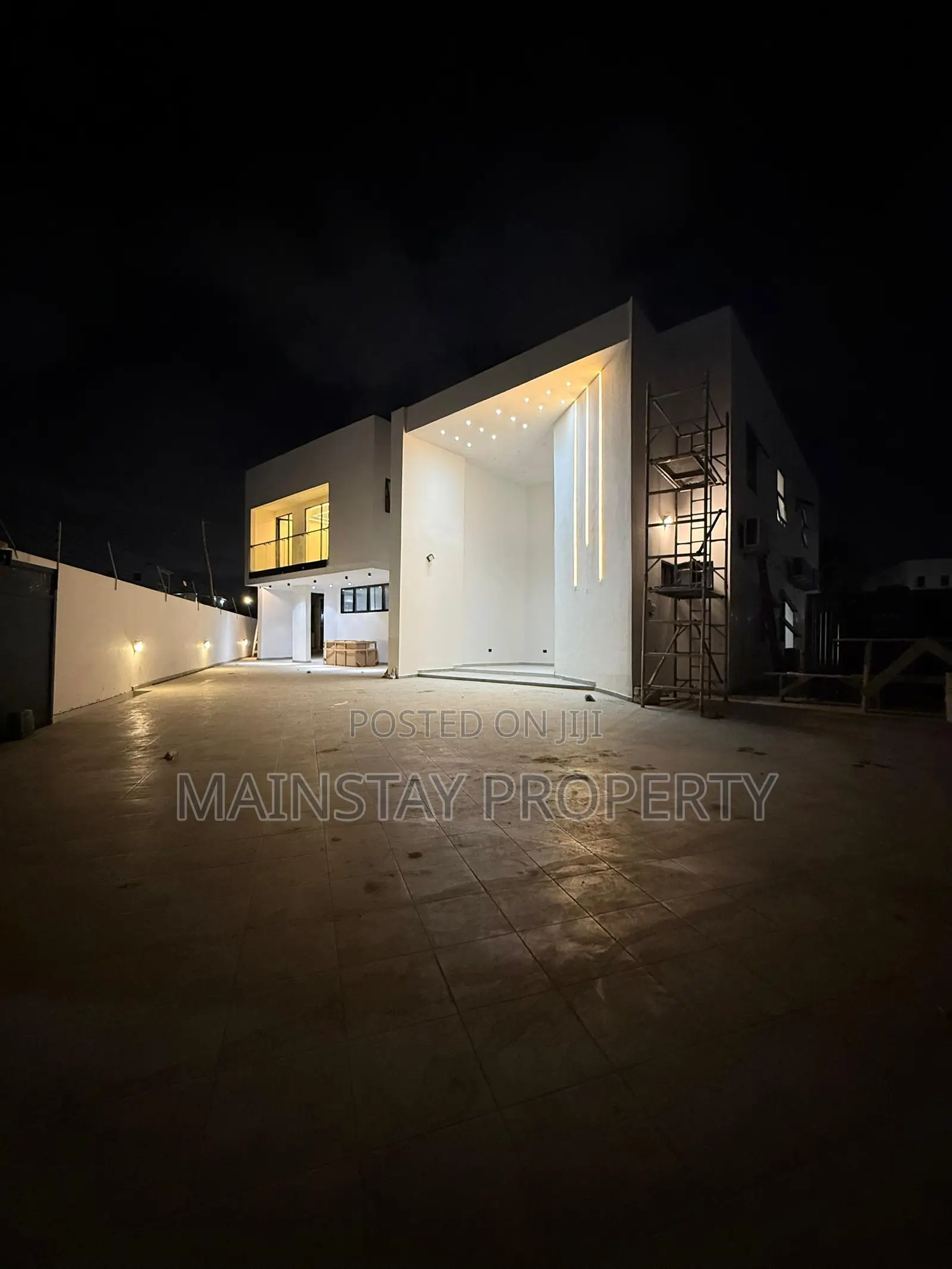 4bdrm Mansion in Mainstay Estates, East Legon for sale