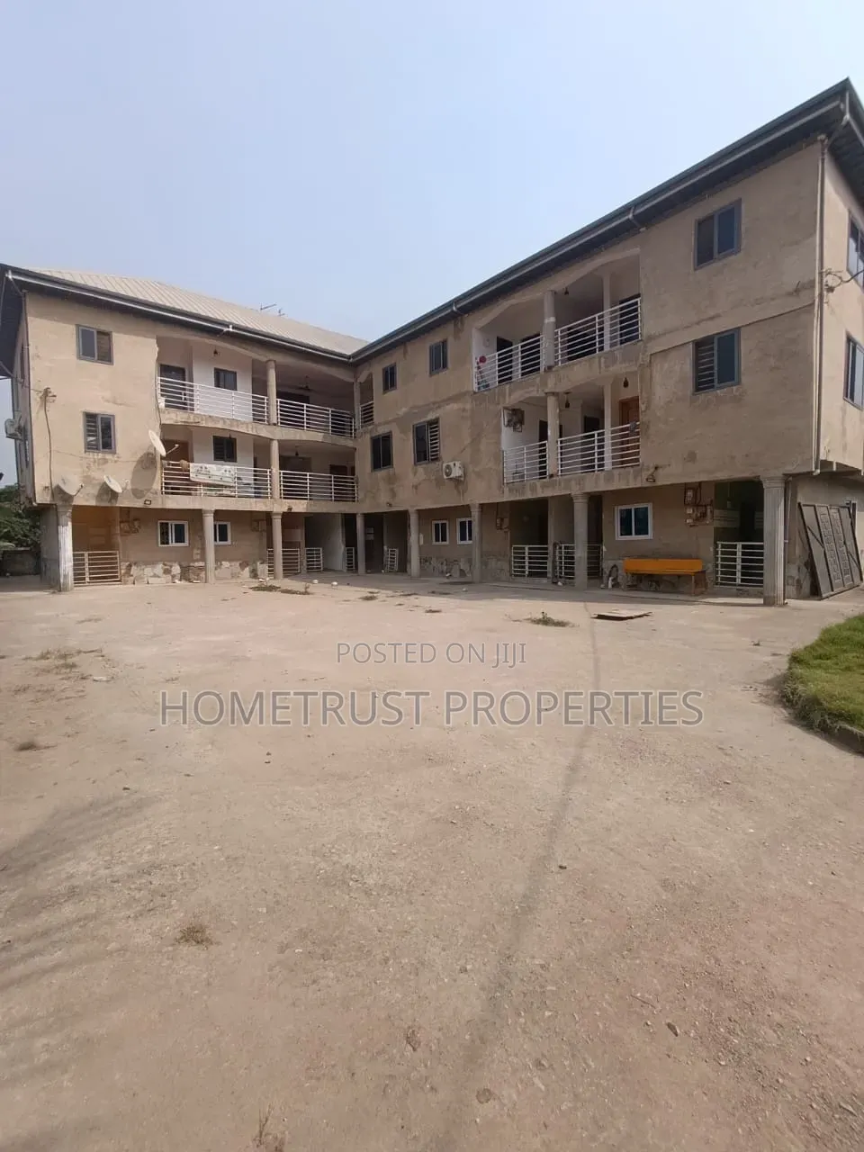 20bdrm Apartment in Amasaman Doboro for sale