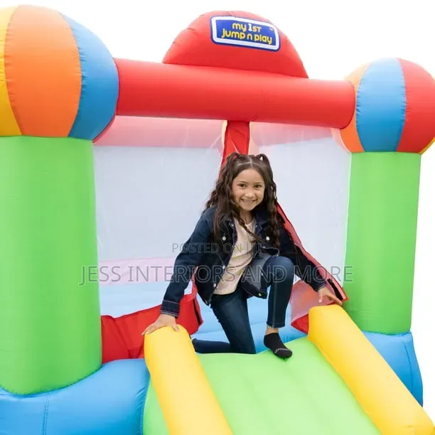 Inflatable Bounce House With Slide