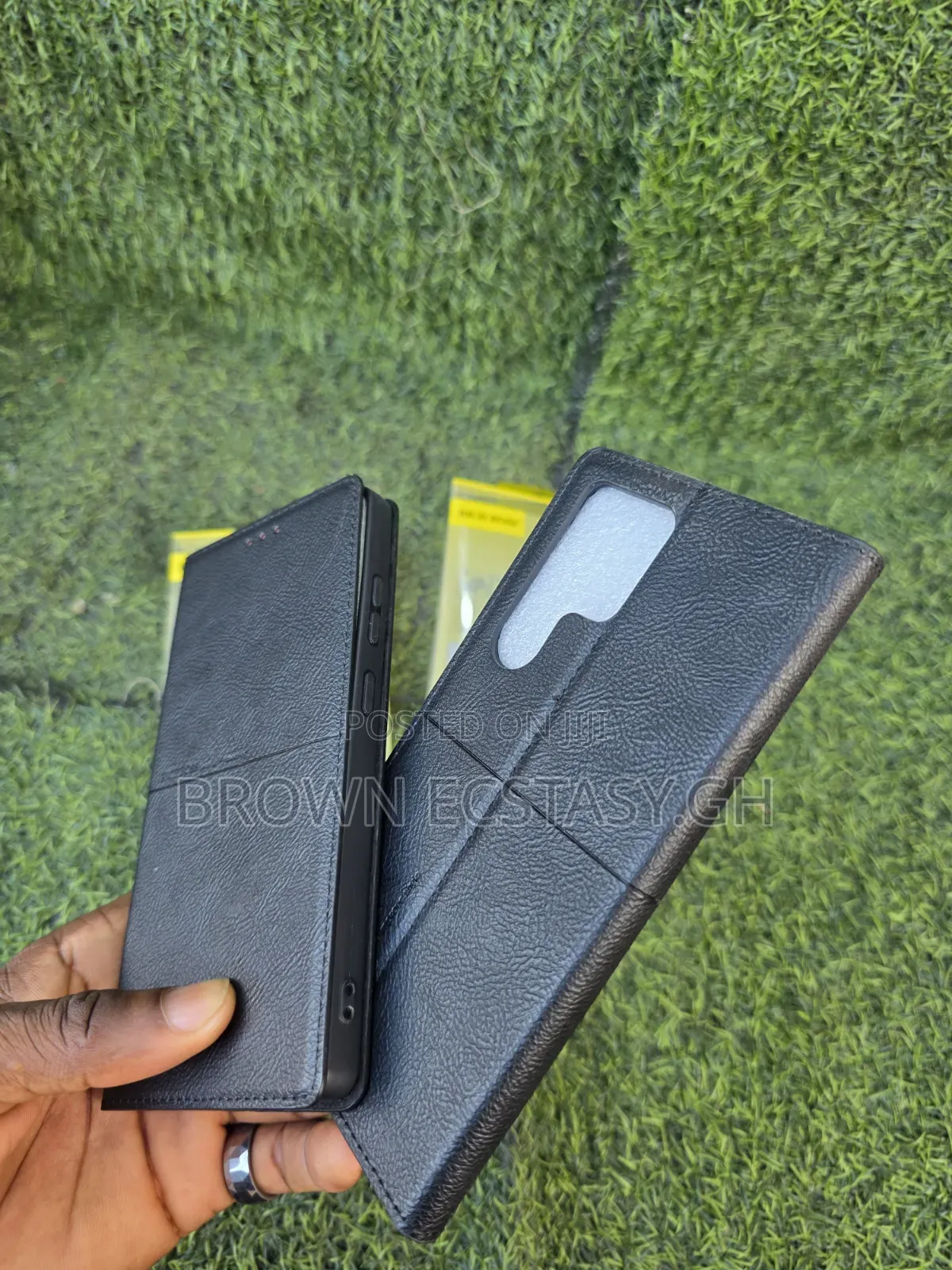 Samsung Galaxy S25 Ultra Leather Flip Case