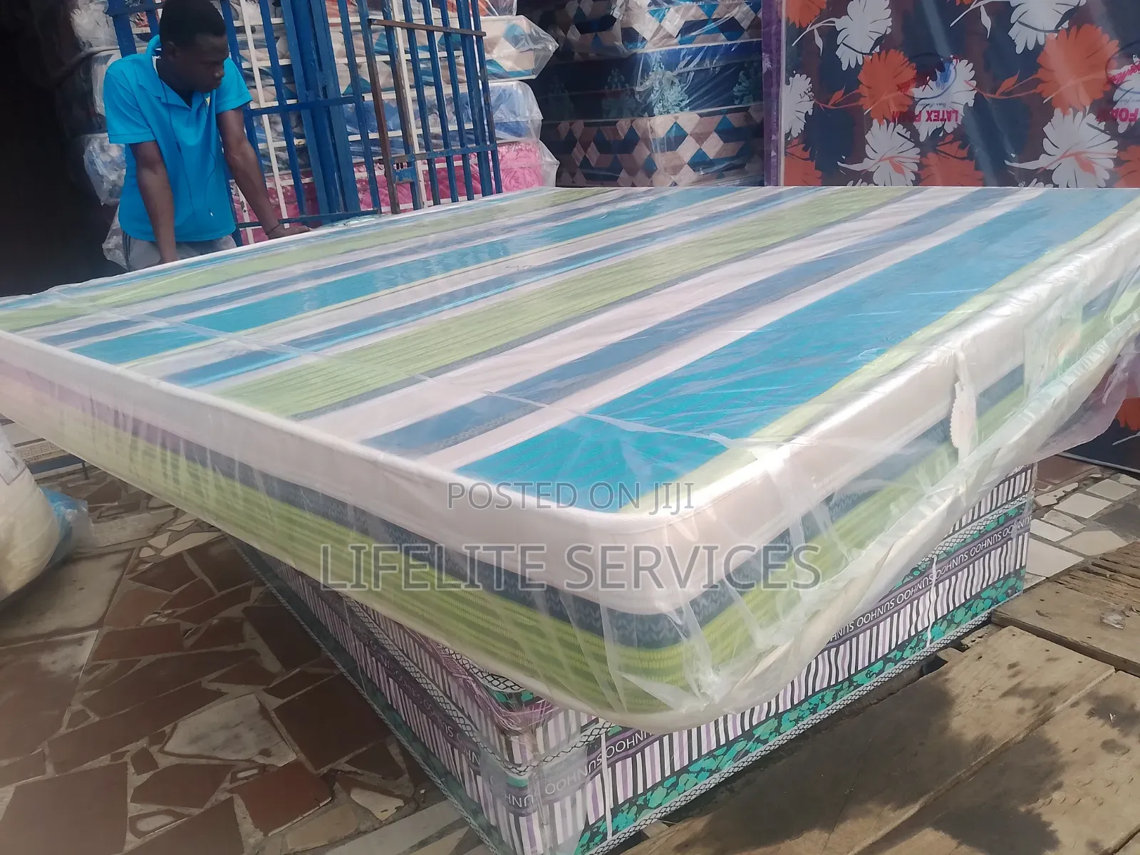 8" Queen Size Mattress - Real High Density