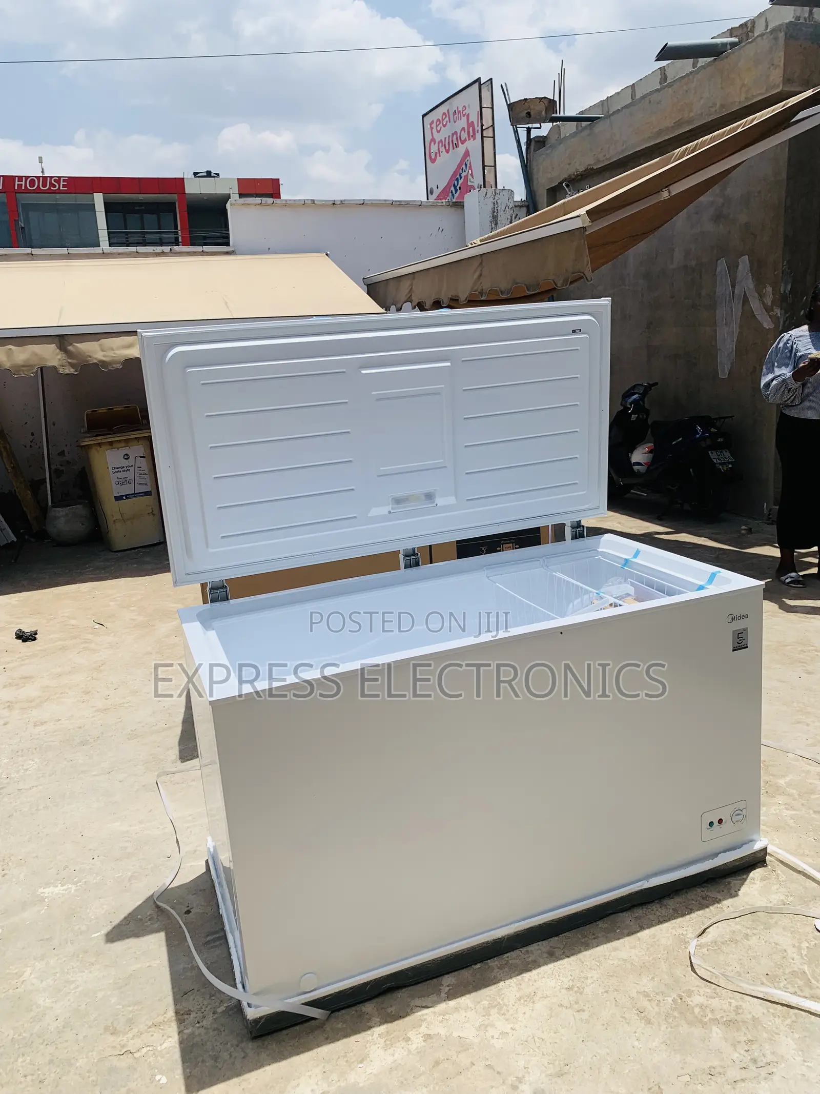 Texr Is for Your Chest Freezer Single Door 418l Midea