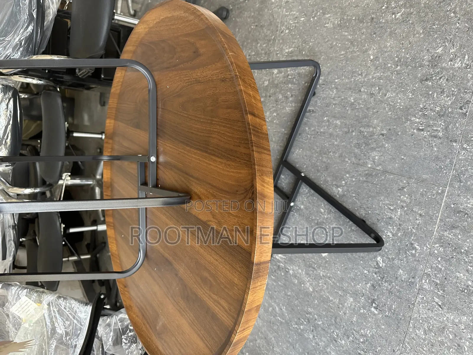 Modern Nesting Coffee Table Set of 2, Fluted Wood Circle Tables