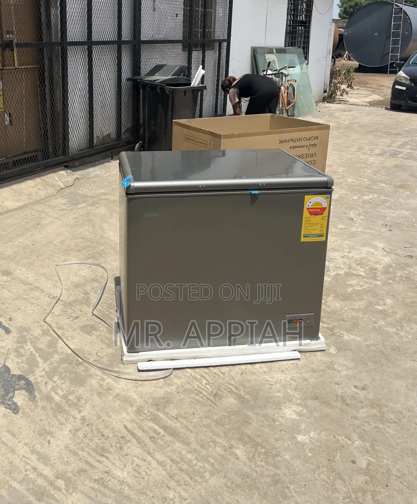 Energy Sufficient Haier Single Door Inverter Chest Freezer(244l)