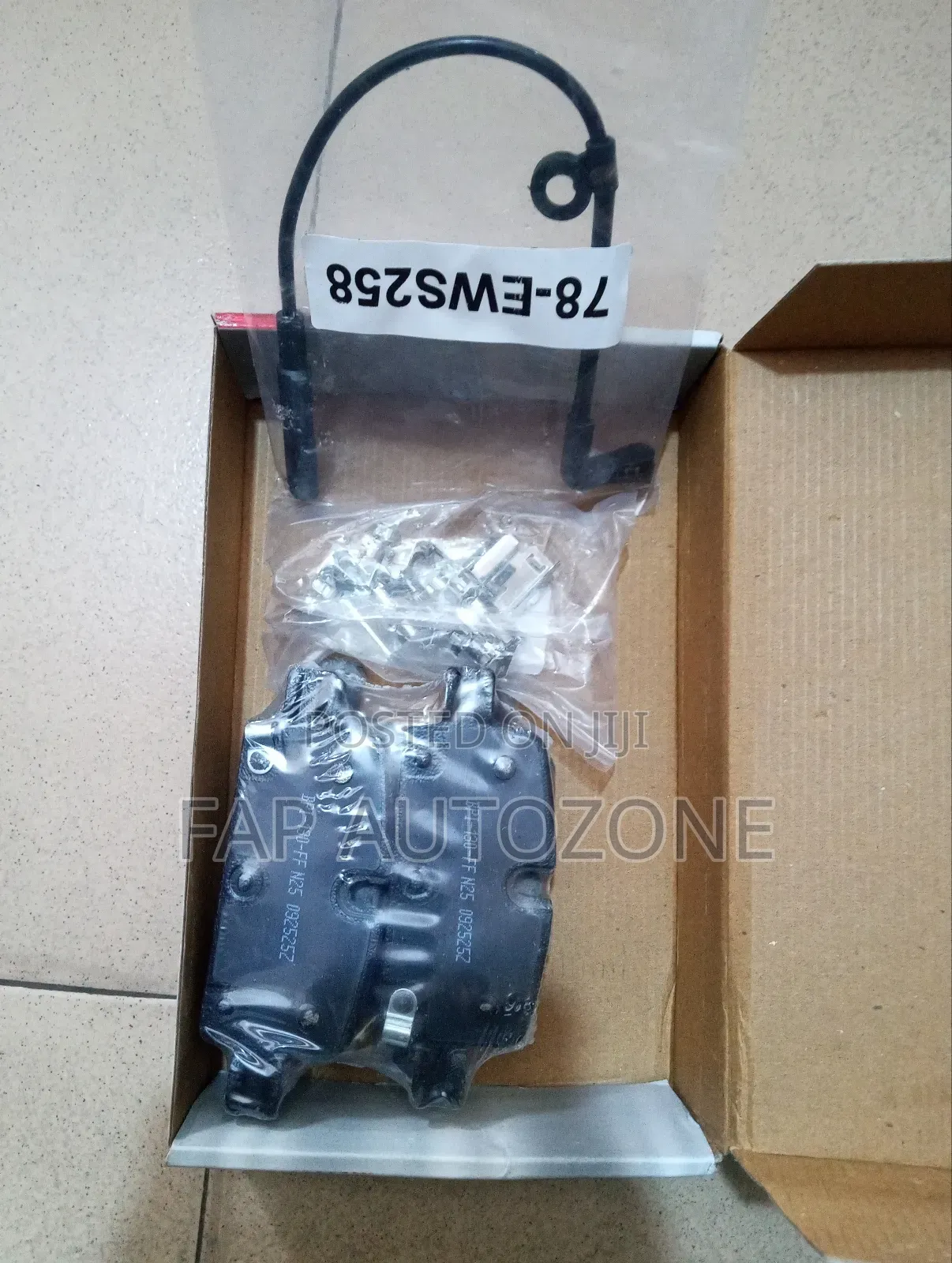 10624. Original Ceramic Cadillac Escalade Brake Pads Imported From Usa