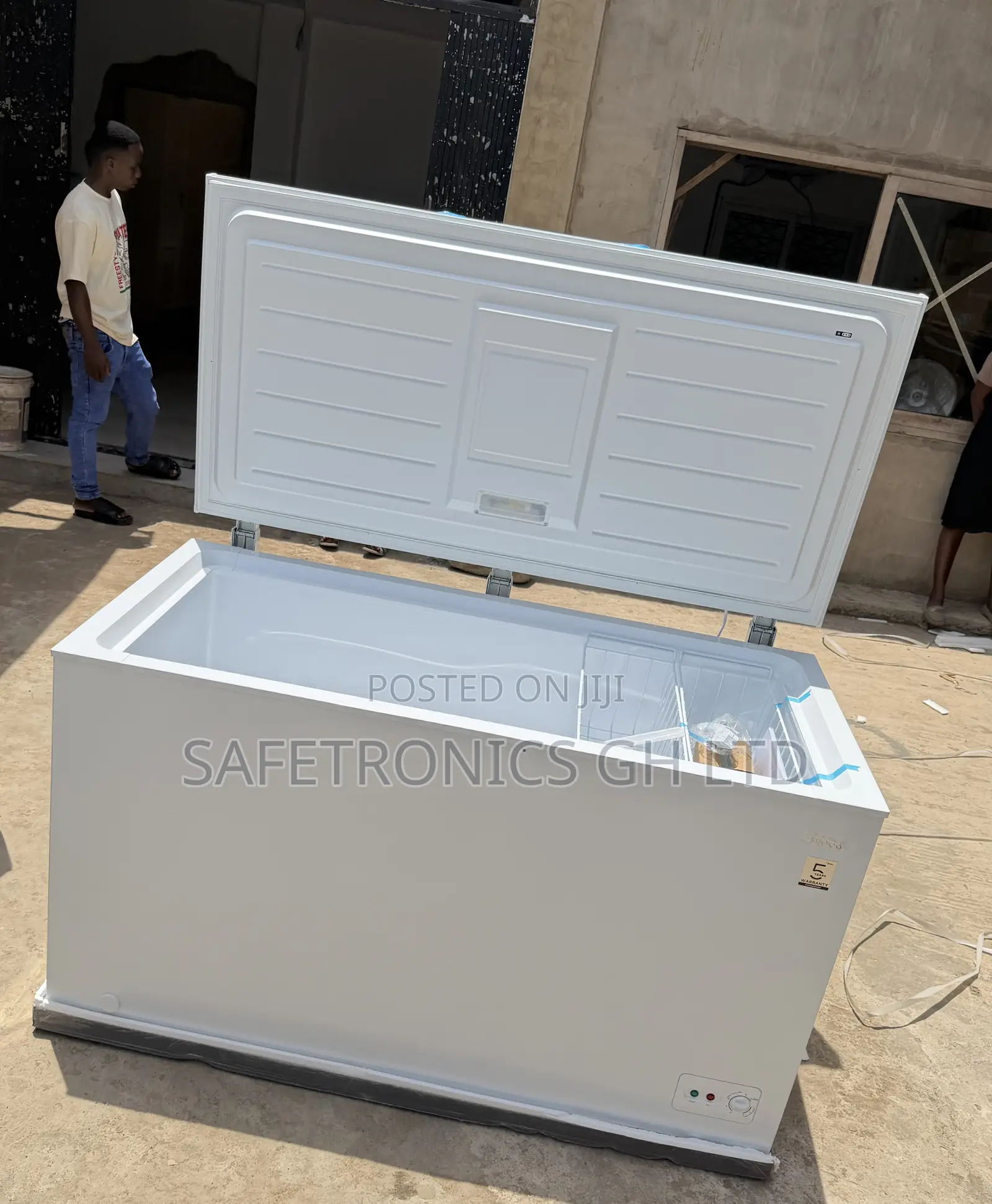 Order Unique Midea 198l Inverter Chest Freezer (Mdrc362fzg43d)