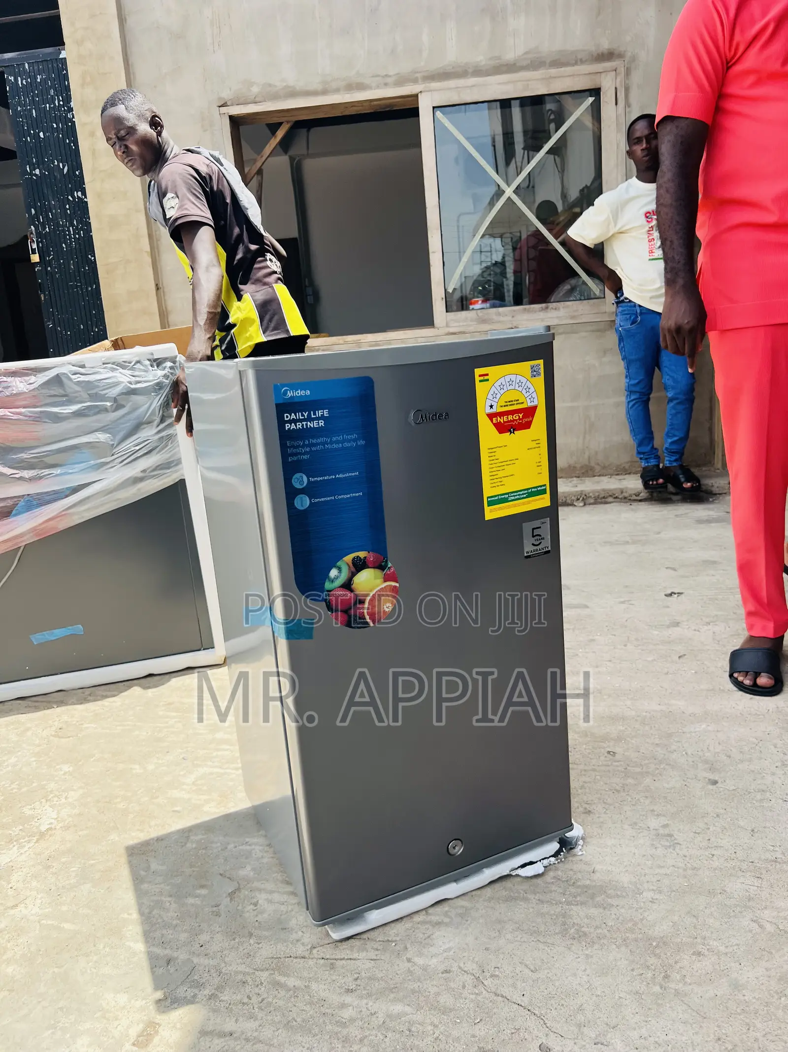 High Quality Midea Single Door Table Top Fridge(Gray)93liters