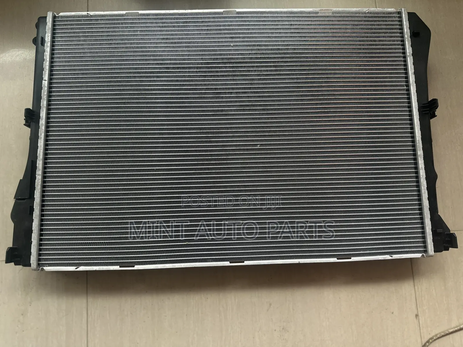 Mercedes Benz C300 Radiator Tank