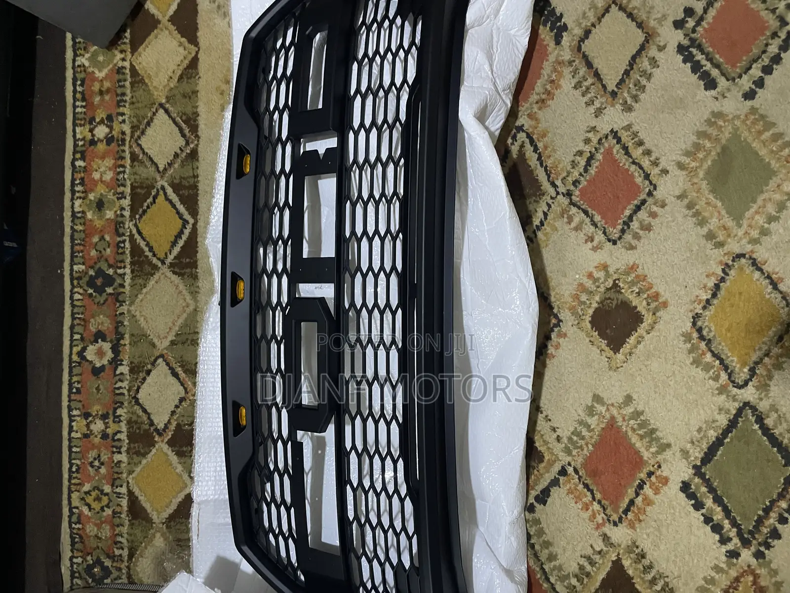 Ford Explorer 2011-2015 Front Grille