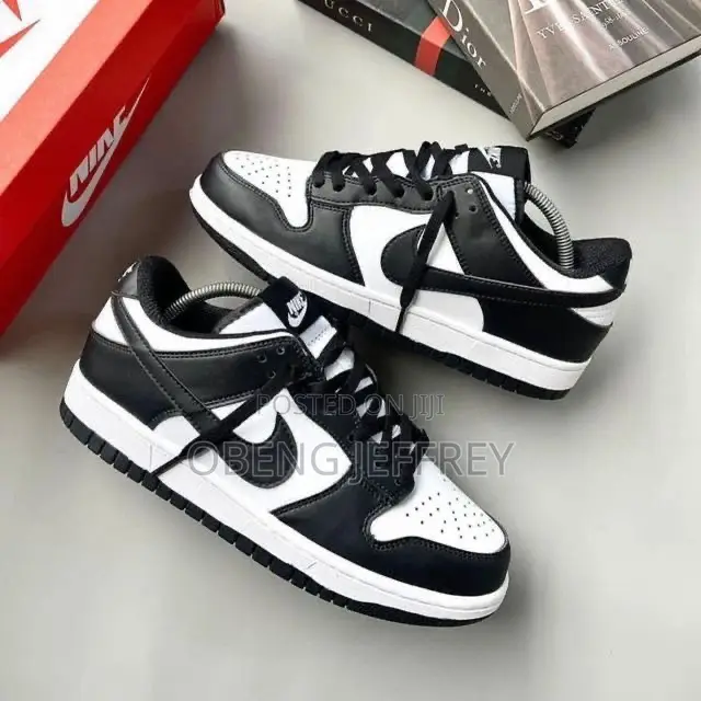 Original Nike Low Dunk Retro Panda Black/White