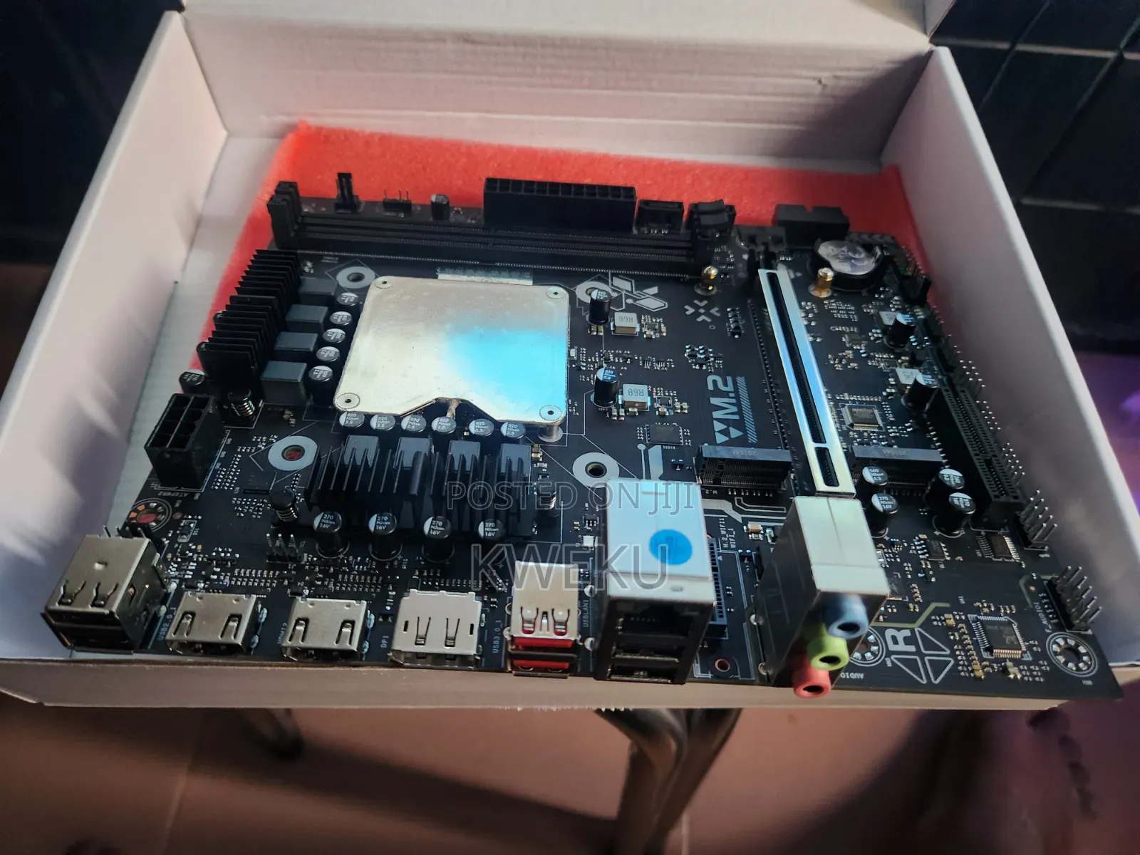 Intel Core Ultra 7 + Motherboard