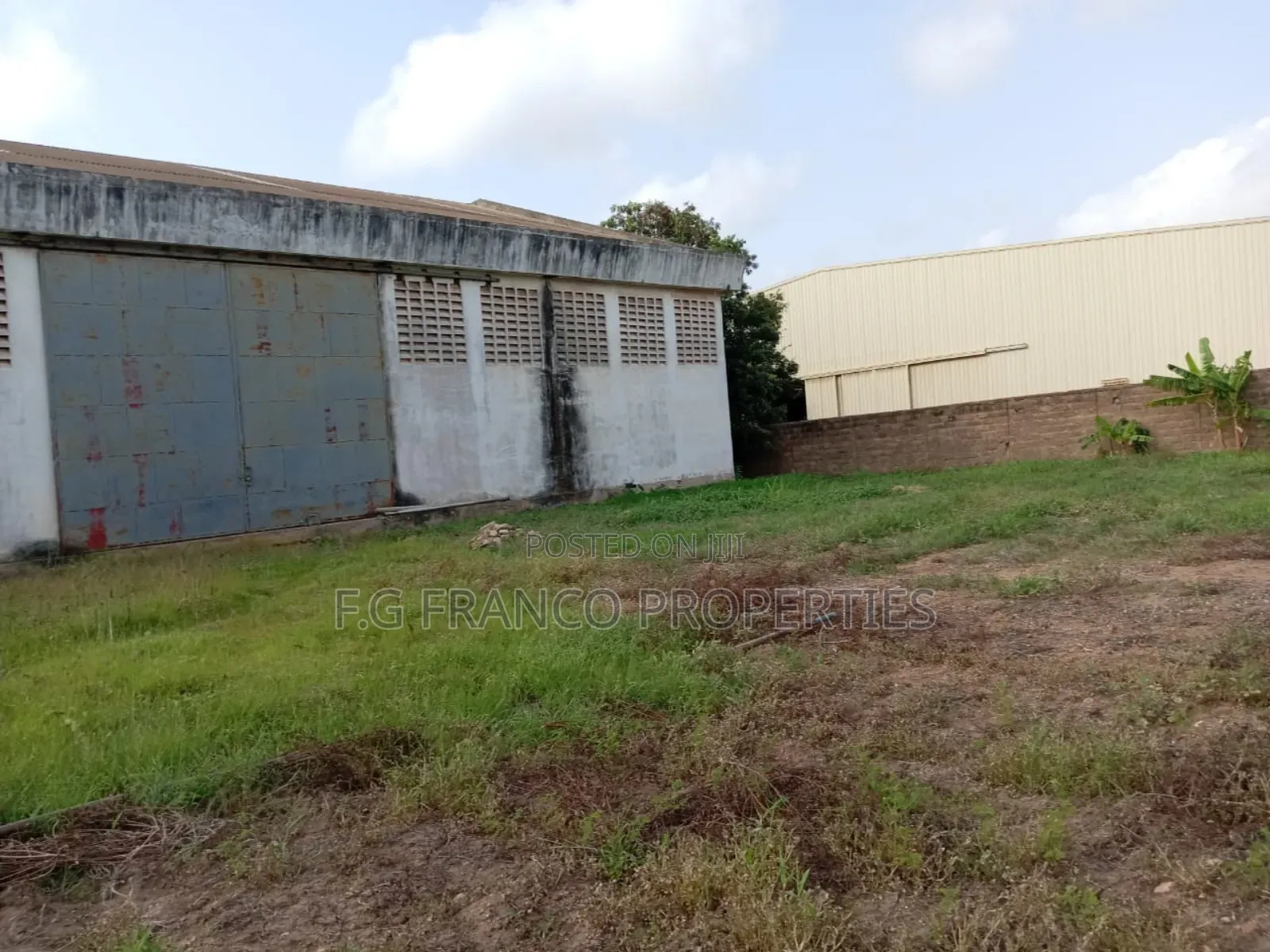 Warehouse For Sale At Spintex Road