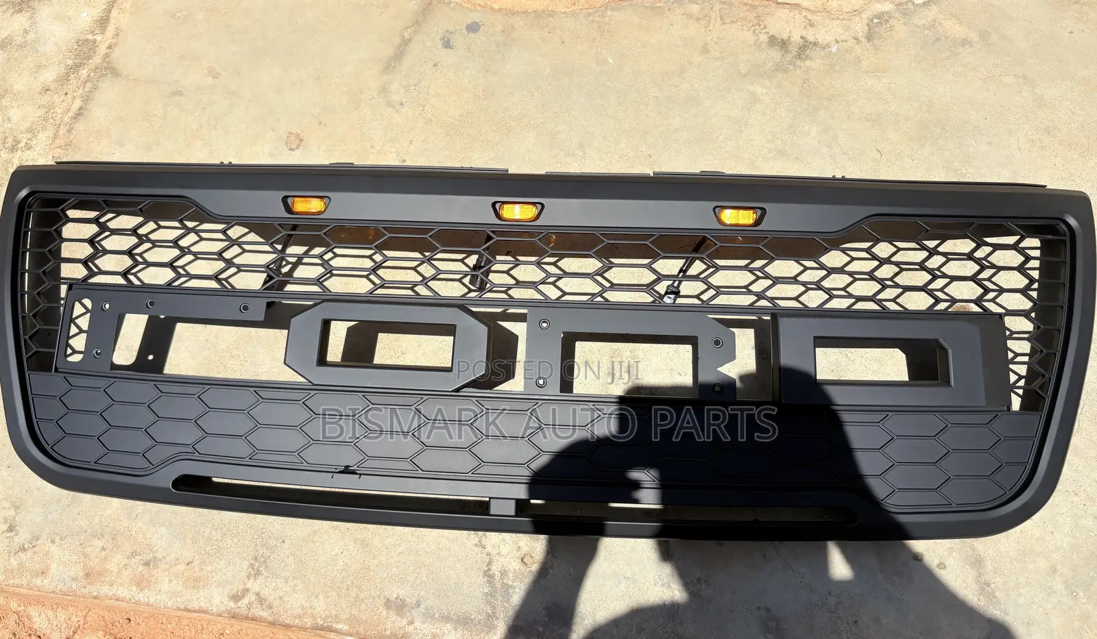 Ford Explore 2011 2012 2013 2014 2015 Front Shells/ Grill Spec