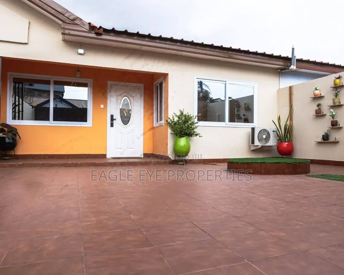 Furnished 2bdrm House in Lake Side Estate for rent