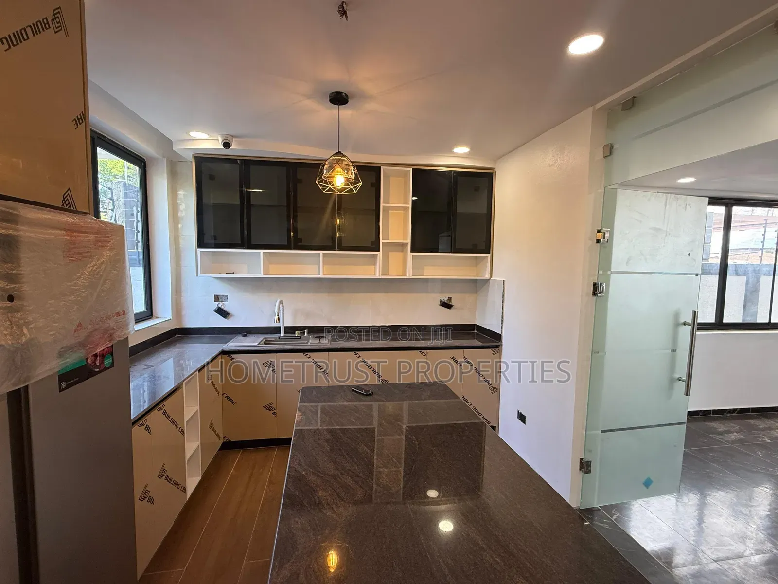 4bdrm Duplex in Achimota Tantra, Mile 7 for sale