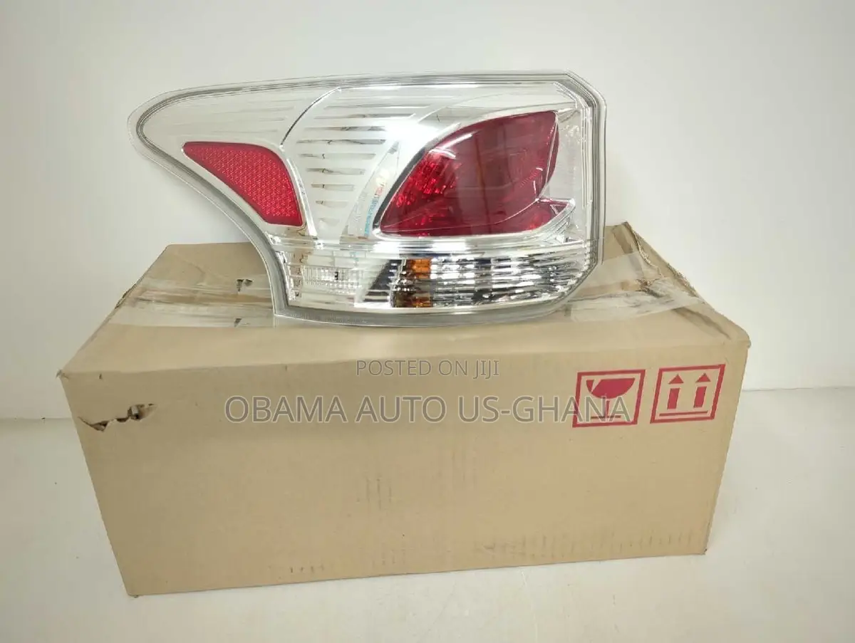 Mitsubishi Outlander 2014 2015 Taillight