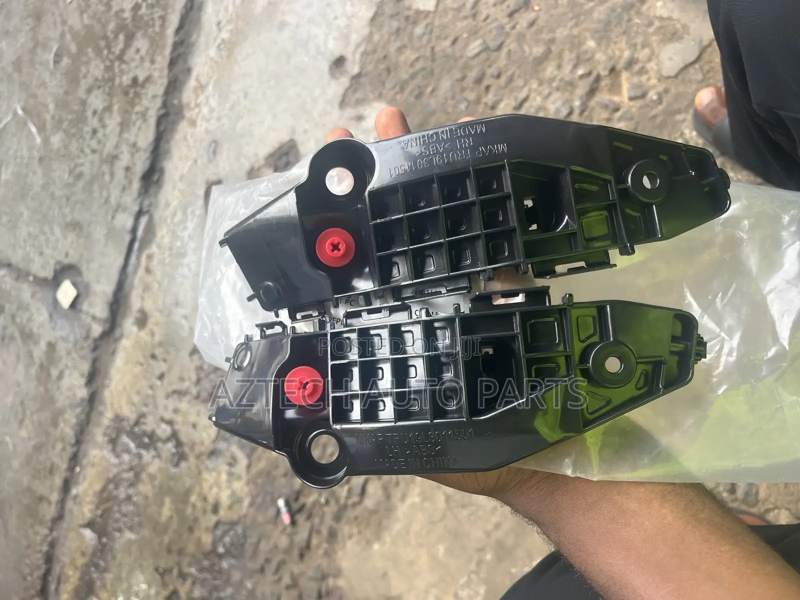 Toyota Rav4 2019 2020 2021 2022 Fender Locker / Bumper Locker