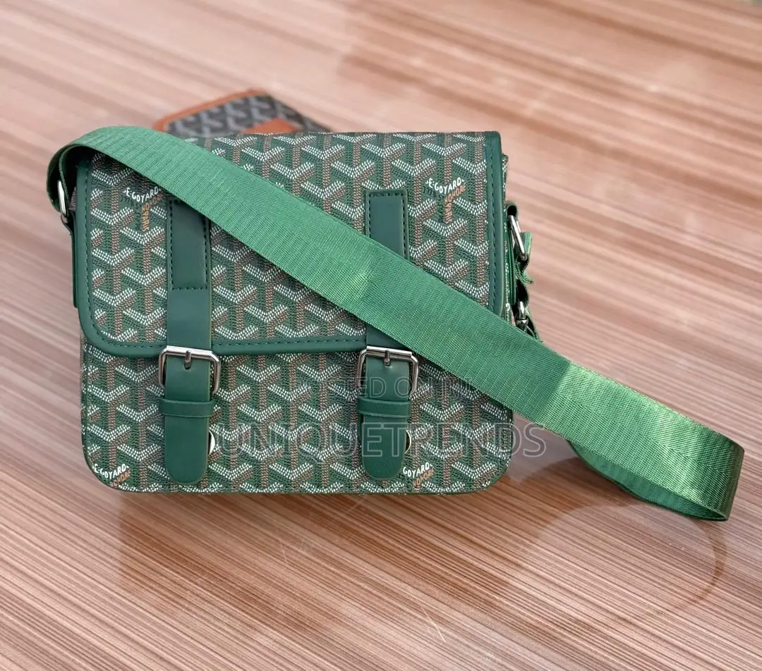 Goyard Belverdere Shoulder Bags