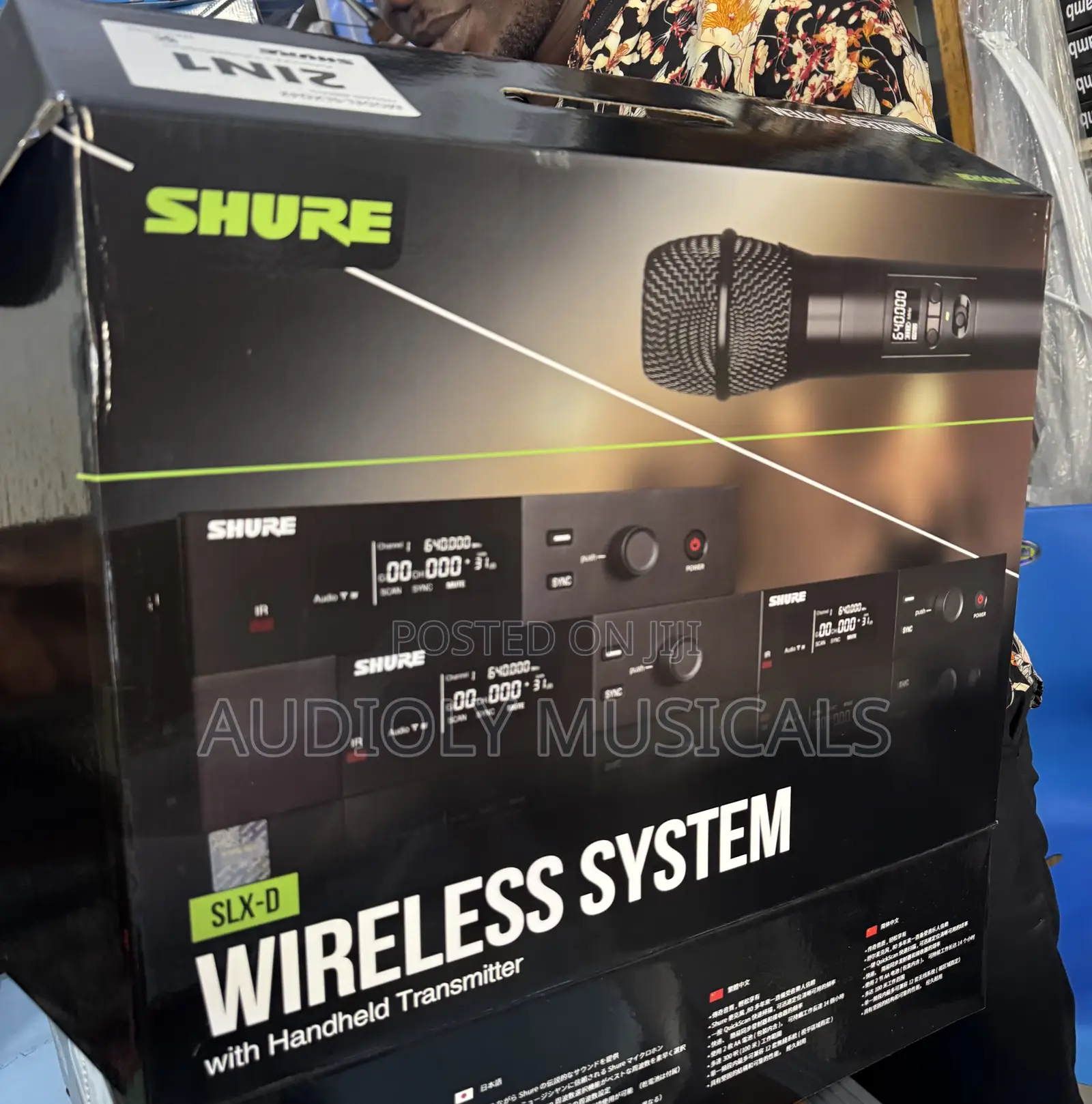 Shure SLX -D4 Dual Professional Microphone