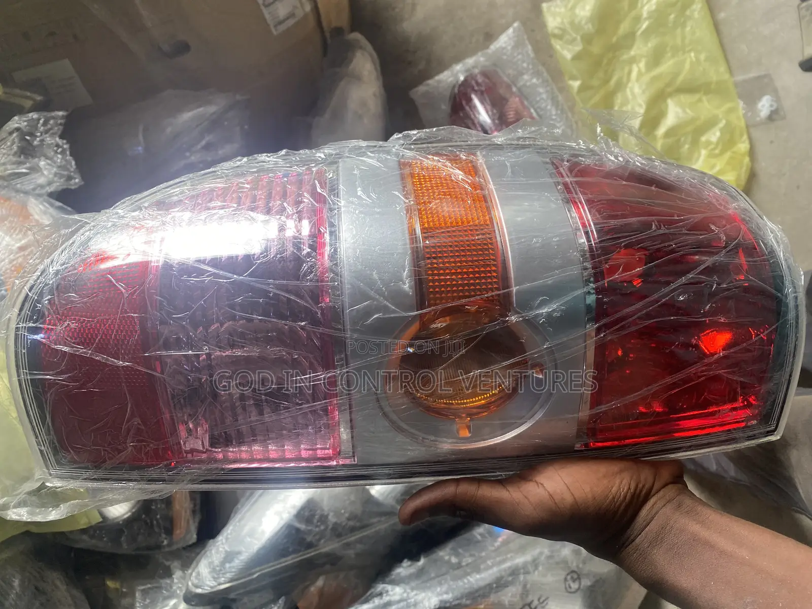 Mazda Bt-50 2006-2012 Tail Light