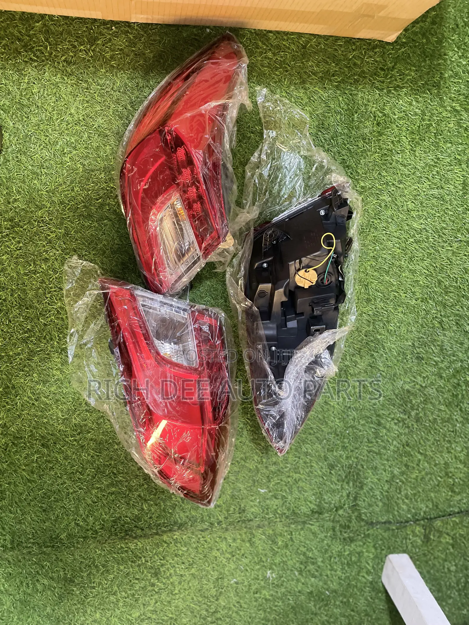 Honda Accord 18 Tail Light 2018, 2019, 2020, 2021 Rear Lamp