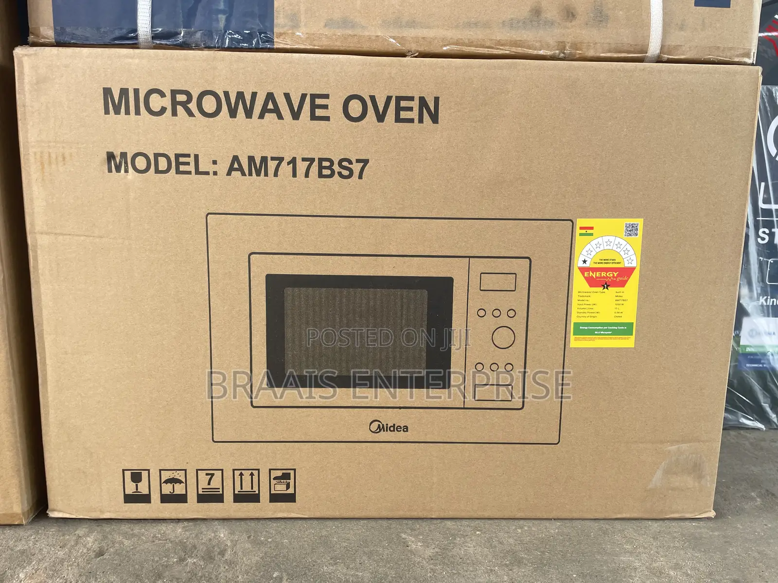 Midea 17ltrs Solo Microwave