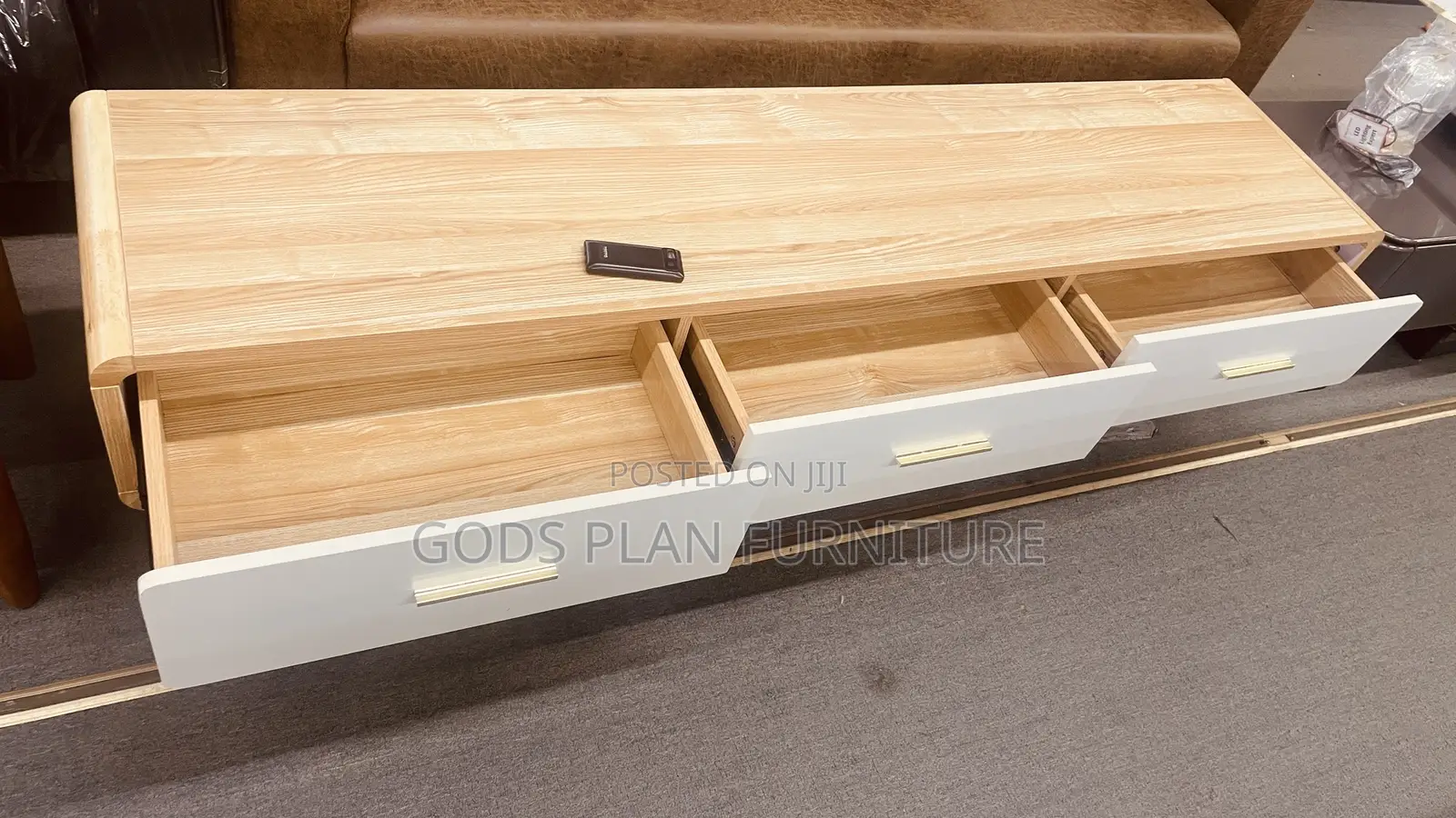 Foreign Wood Tv Stand ( Ds-18)
