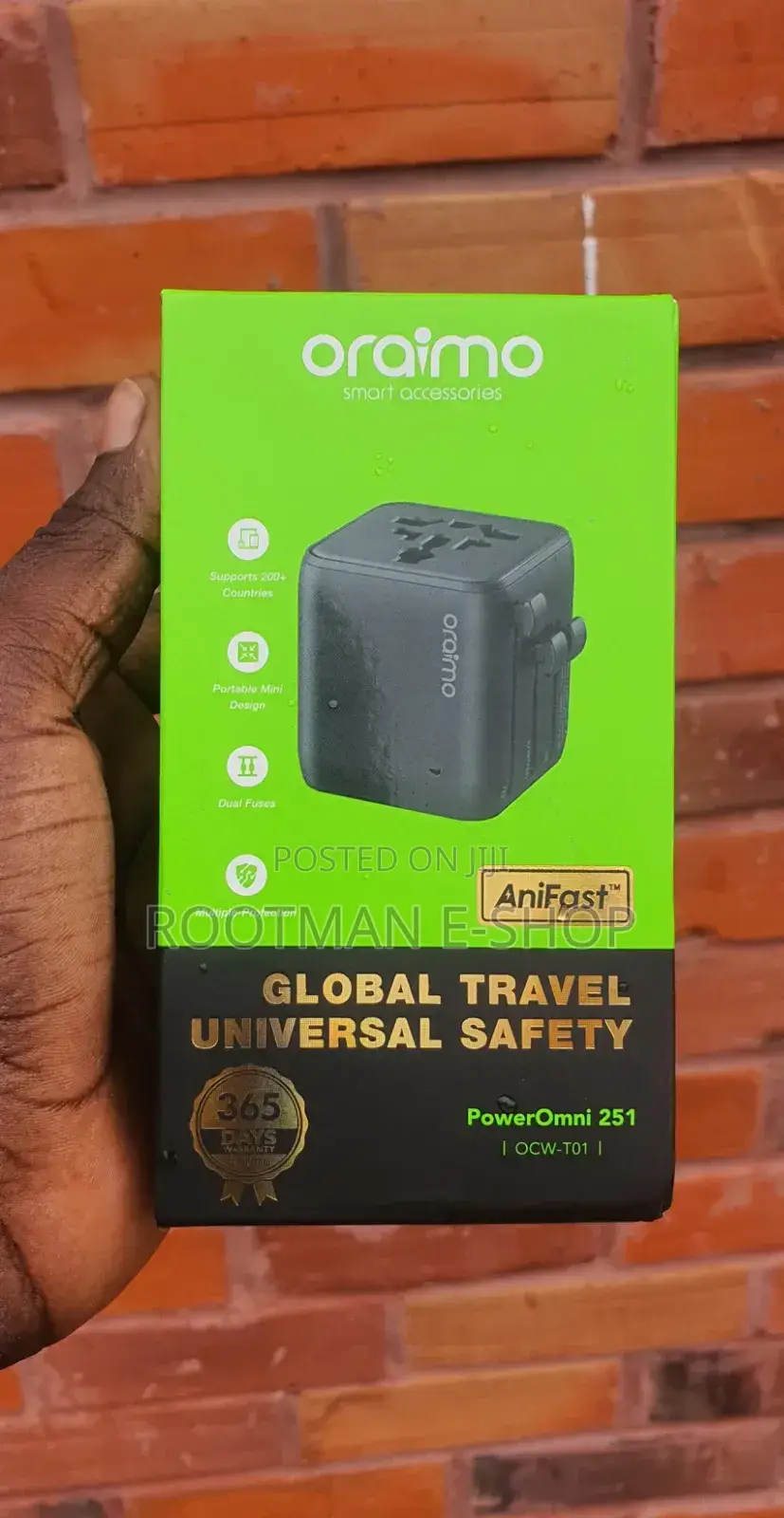 Oraimo Compact Safe-Travel Adapter