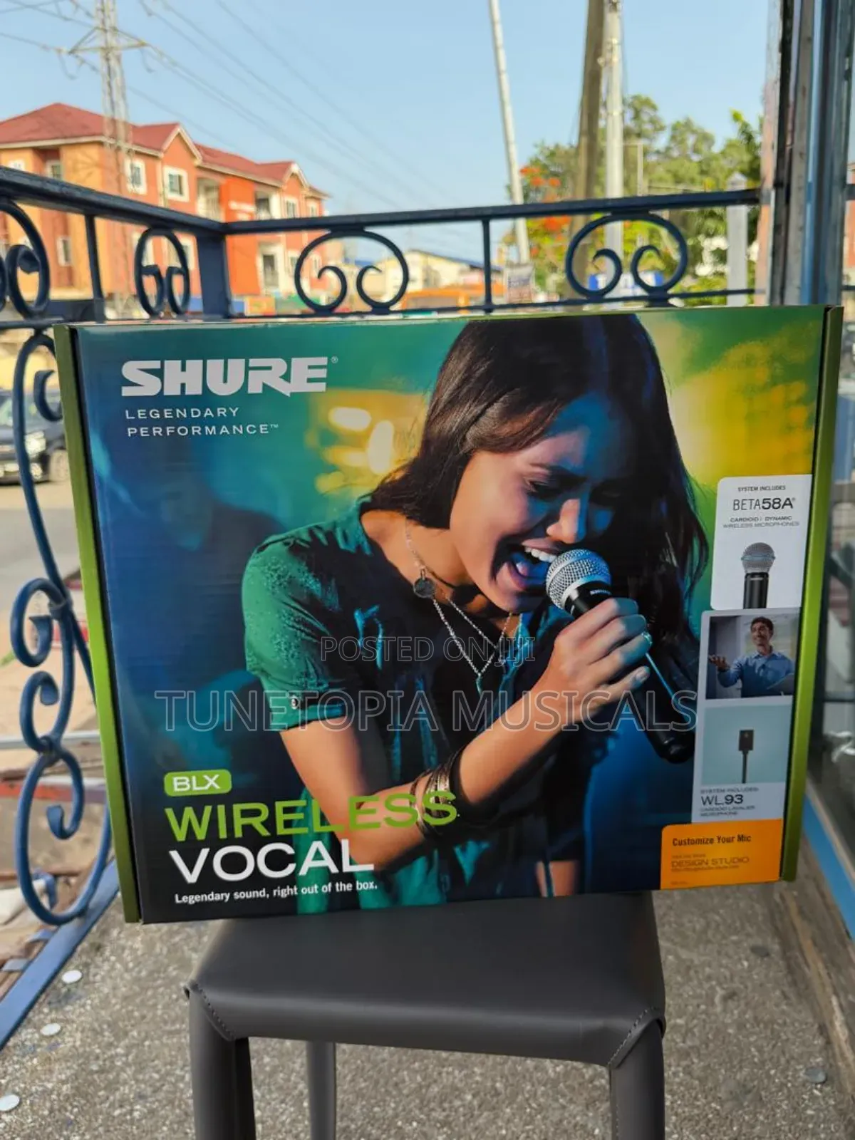 Shure Beta58a Hand and Lapel Wireless Microphone