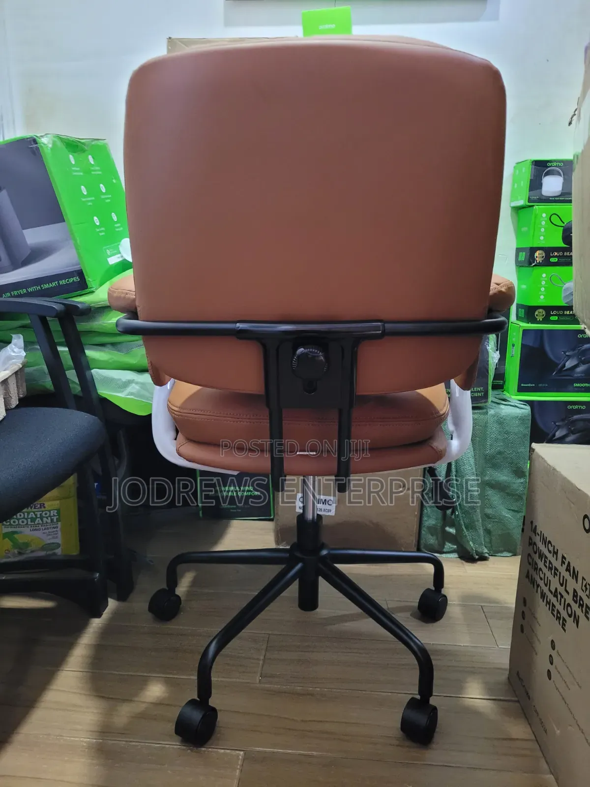 Oraimo Softnest Double-Layer Cushioning Office Chair